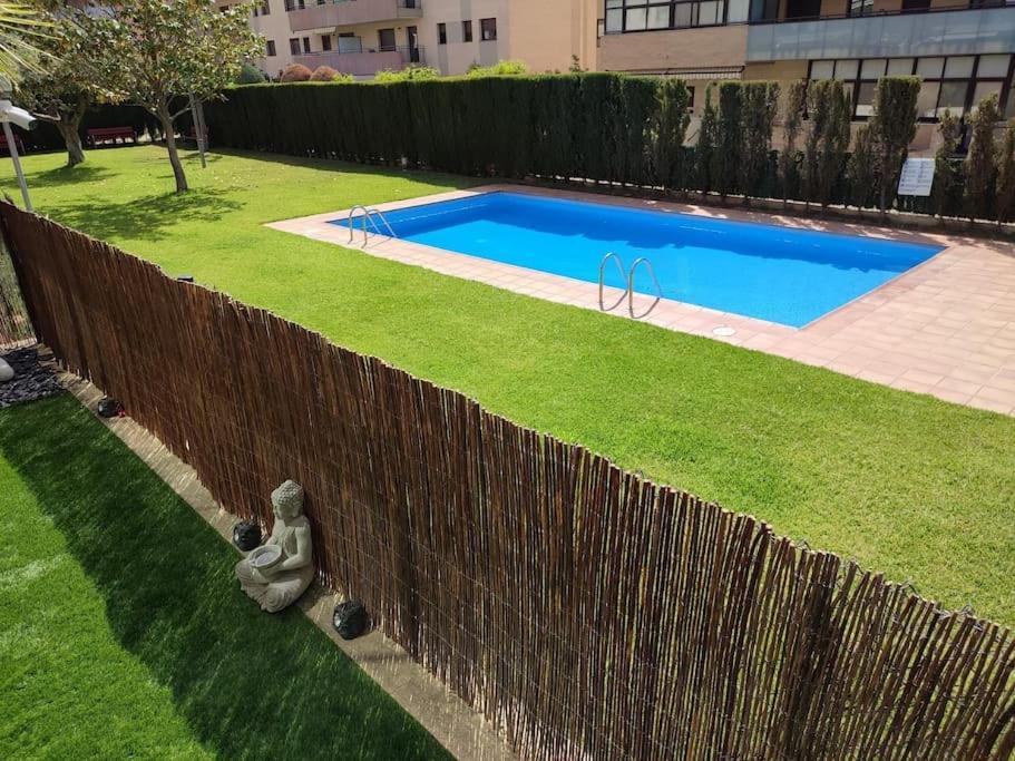 Apartamento Familiar Con Jardin Y Piscina En Appartement Salou